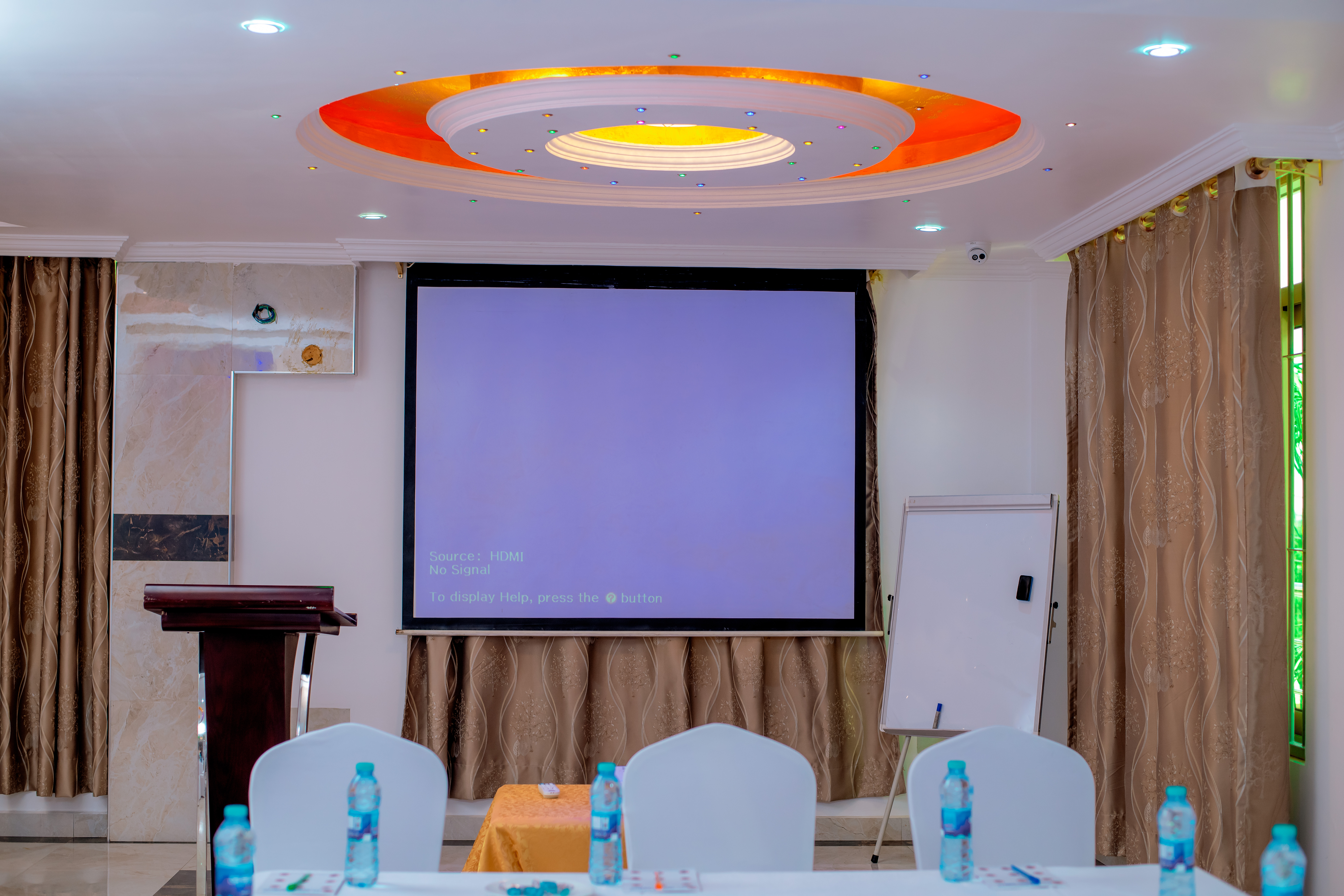 Silver Paradise Hotel